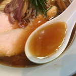 ラーメン屋 トイ・ボックス - トロントロンでパンチある冷やしスープ