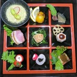創作割烹 東 - 季節の逸品9種盛り合わせ