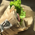 琥八 - バゲットサンド