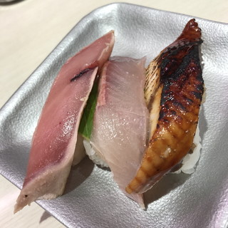 リーズナブルに食べられる 渋谷でおすすめの回転寿司8選 食べログまとめ