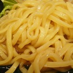 tambasasayamara-men - 麺は中太でニュルっとした中華麺。