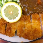 とんかつ赤城 - かつ 120g位ありました