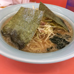 ラーメンショップ - ネギ中。私の定番。でも今回はノビノビ…