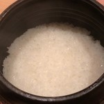 まき村 - 炊き立てのご飯