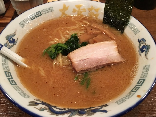 旭川ラーメン 大雪軒 たいせつけん 新百合ケ丘 ラーメン 食べログ
