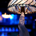 喫茶 ソワレ - 妖しい雰囲気の女性像。