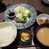 銀座方舟 大吟醸いろり店 - ランチセット（サラダつき）　880円