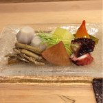 うを徳 - 突出し