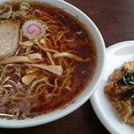支那そば 佐川 - 半チャンラーメン
