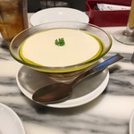 俺のフレンチ・イタリアン - ズワイ蟹と帆立のタルタル（980円税抜）