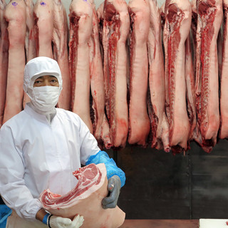 In-house pork slaughtering factory