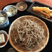紗羅餐 本店 - 中食 の１０割そばと天ぷら、そば豆腐