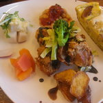 よしむらカフェ - これにごはんとみそ汁、アフタードリンクがつきます