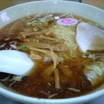 東岩槻 大勝軒 - ワンタン麺800円