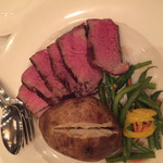 Hy's STEAKHOUSE - 