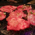 ことぶき焼肉 - 