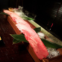 牛牛 西麻布 総本店 - 