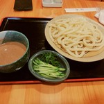 Udon Anju - ごま汁うどん（\850）