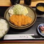 Ichikawahonten - ロースかつ定食（1600円）