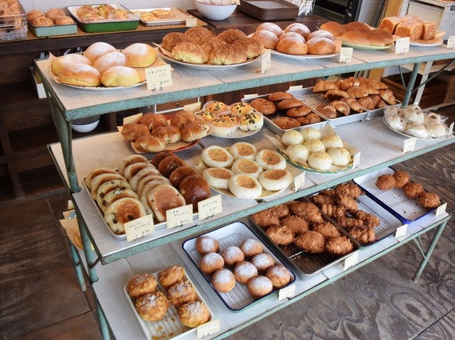 移転】イケパン （IKEPAN） - 津山市その他/パン | 食べログ