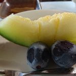 京亭 - メロン、ぶどう