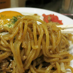 大衆鉄板食堂 栄屋 - 麺は軽く蒸してあるそうです