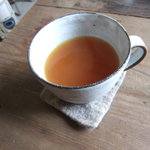 cafe in CAVE   カフェ・イン・ケイブ　 - りんごの紅茶