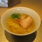 RAMEN RS 改 - 鶏出汁艶塩（620円）