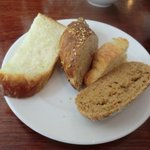 リール - セルフで取ってきたパン 3.2