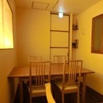 モゴット - テーブル席