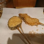 串天ぷら　段々屋 - 左から、クリームチーズ・スズキの西京焼き
