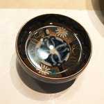 鶏割烹 ならや - お猪口が美しすぎます！