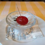 イル・パチョッコーネ・カゼイフィーチョ - トマトのマリネ、サーヴィス