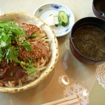 鉄板焼きステーキレストラン九十九 - 和牛ステーキ丼！！