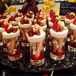 ザ・テラス - ドライイチジクとフロマージュブランのフール＠ブルーチーズとグリッシーニでお酒にあう系