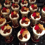 ザ・テラス - ドライイチジクとフロマージュブランのフール(上)