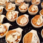 ザ・テラス - クリームチーズのシュークリーム ブラックペッパー＠セイボリー系