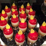 ザ・テラス - ピーチとフロマージュブランのフール