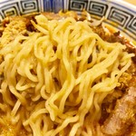 希須林 - 麺アップ