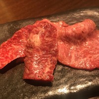 炭火焼肉 ふちおか - ハラミ、友三角
