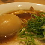 鯛塩そば 灯花 - 中華そば＆味玉　ズームアップ