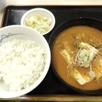 松屋 - 豆腐キムチｃｃヒゲセット（４90円）