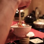 にくの匠 三芳 - 味玉＆雲丹On The Rice「インテル京都」さんの食べ風景