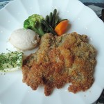 スイス料理 シャレー - 仔牛肉のカツレツ