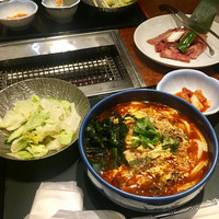 叙々苑 燦々亭 池袋南口ビックリガード店 - 