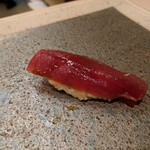 鮨みやもと - 握り　ヅケマグロ