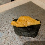 鮨みやもと - ウニ軍艦巻き