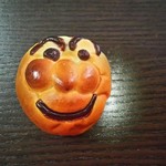 トーホーベーカリー - ｷｬﾗｸﾀｰﾊﾟﾝ(ｱﾝﾊﾟﾝﾏﾝ) 102円