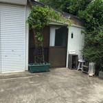 創作レストラン 日和 - お店の入り口   openが目印