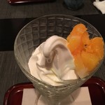 山本小屋 ふる里館 - オリジナルパフェ